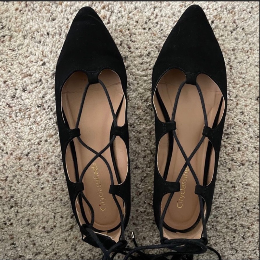 Black lace up flats